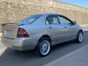 Toyota Corolla 2004 Silver