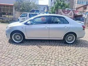 Toyota Yaris 1.0 VVT-i 2007 Silver