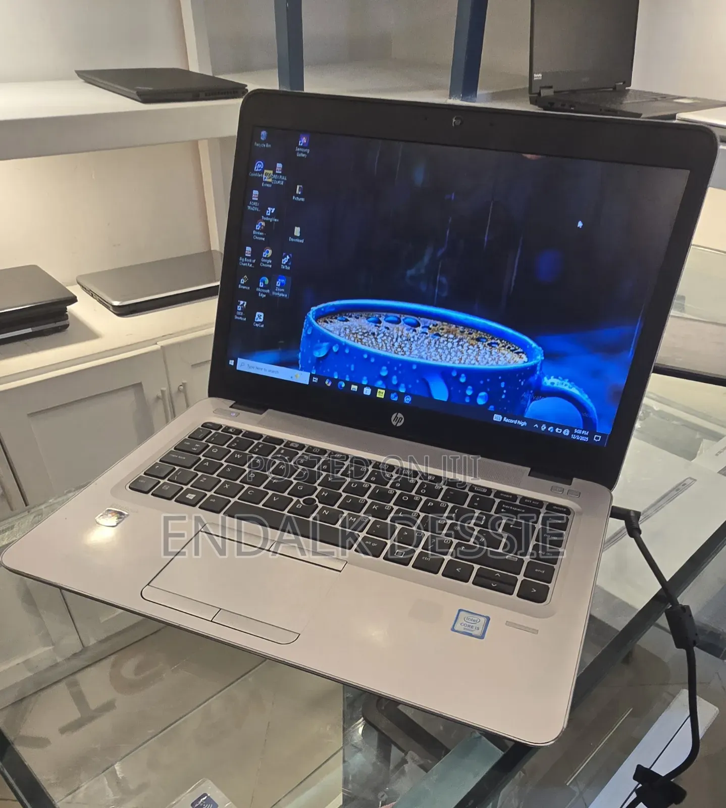 New Laptop HP 8GB Intel Core I5 SSD 256GB
