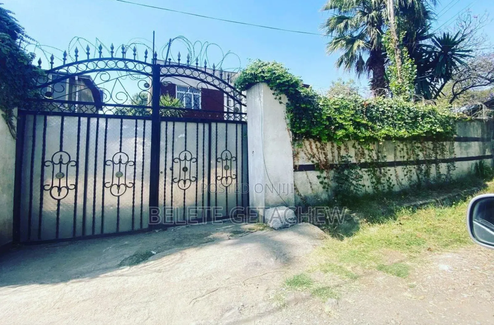 5bdrm House in Old Airport, G+1, Nifas Silk-Lafto for sale