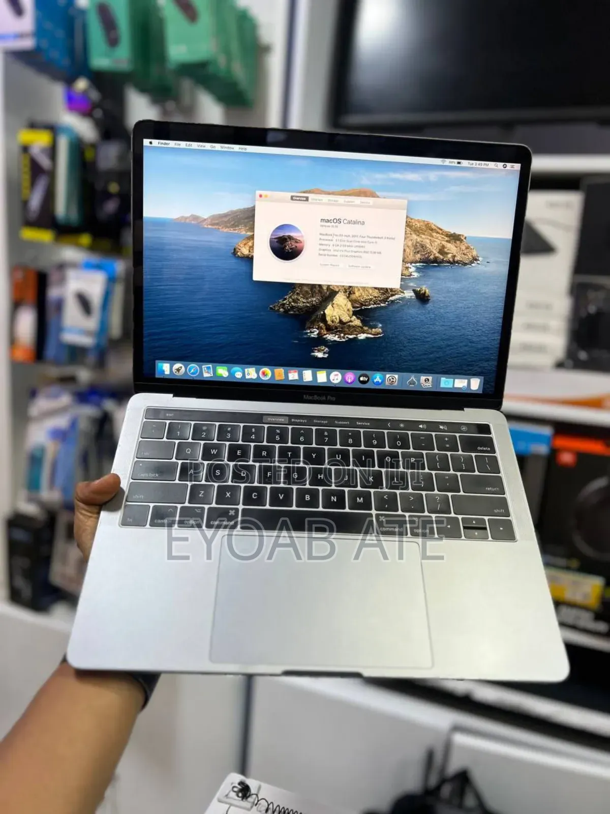 Laptop Apple MacBook Pro 2017 8GB Intel Core I5 SSD 256GB