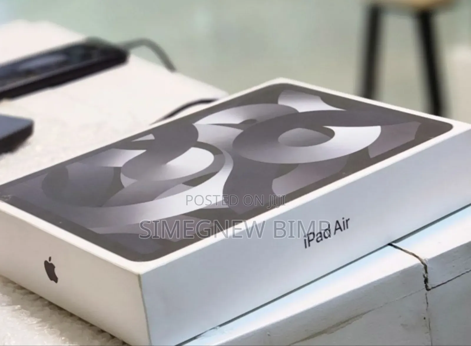 New Apple iPad Air 64 GB Silver