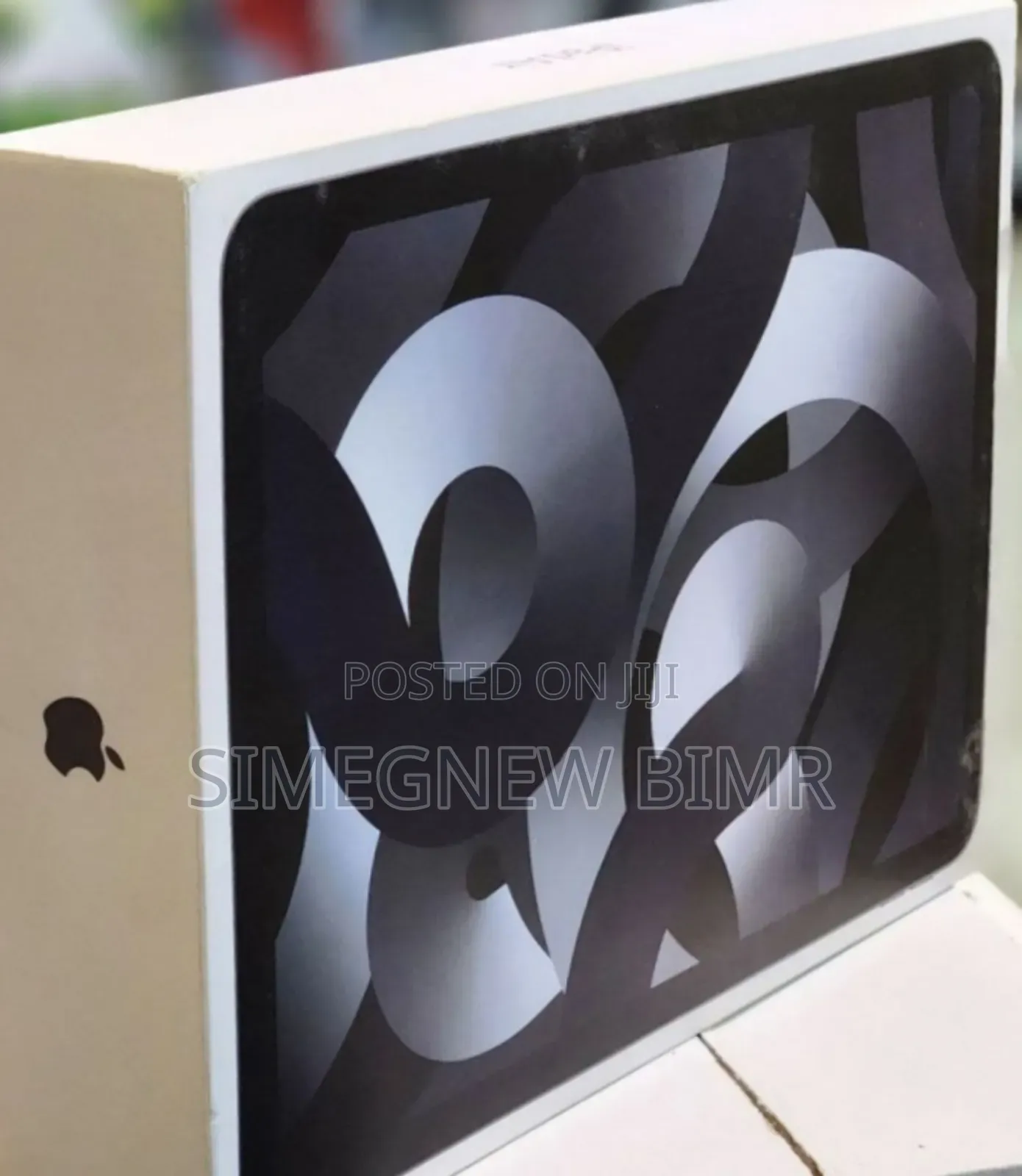 New Apple iPad Air 64 GB Silver