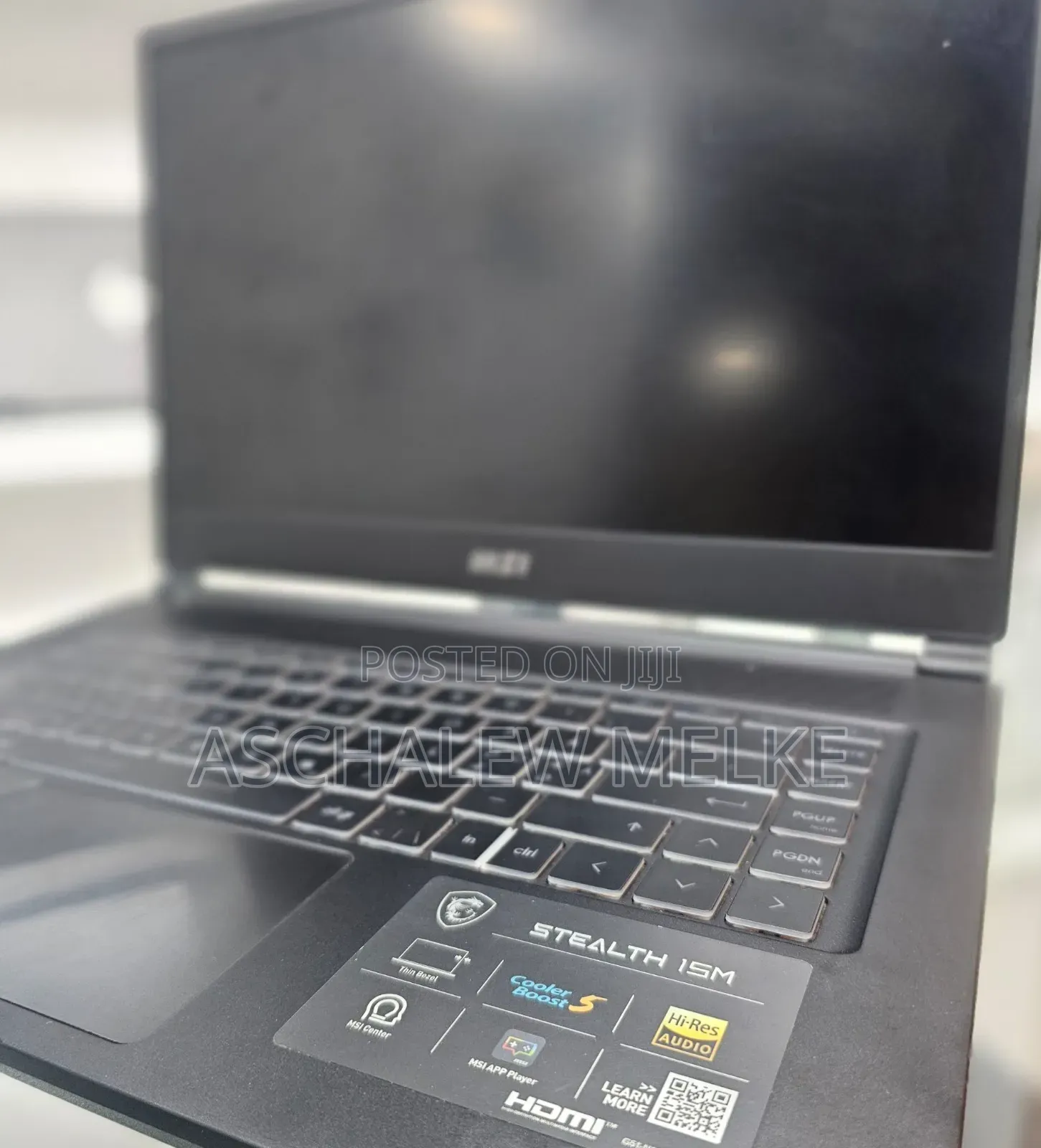 New Laptop MSI Stealth 16 AI Studio 16GB Intel Core I7 SSD 1T