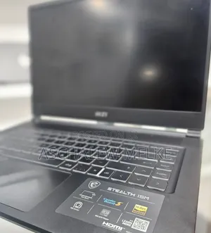 New Laptop MSI Stealth 16 AI Studio 16GB Intel Core I7 SSD 1T