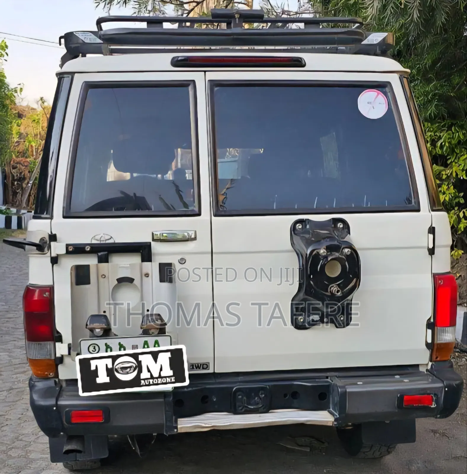 Toyota Land Cruiser 2014 White