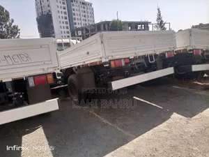 New Isuzu D-max 2025 White