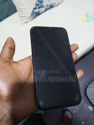 Apple XR 64 GB Black