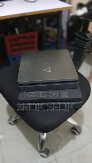 ፒኤስ 4 እስሊም Ps4 Slim Playstation Slim Version 11