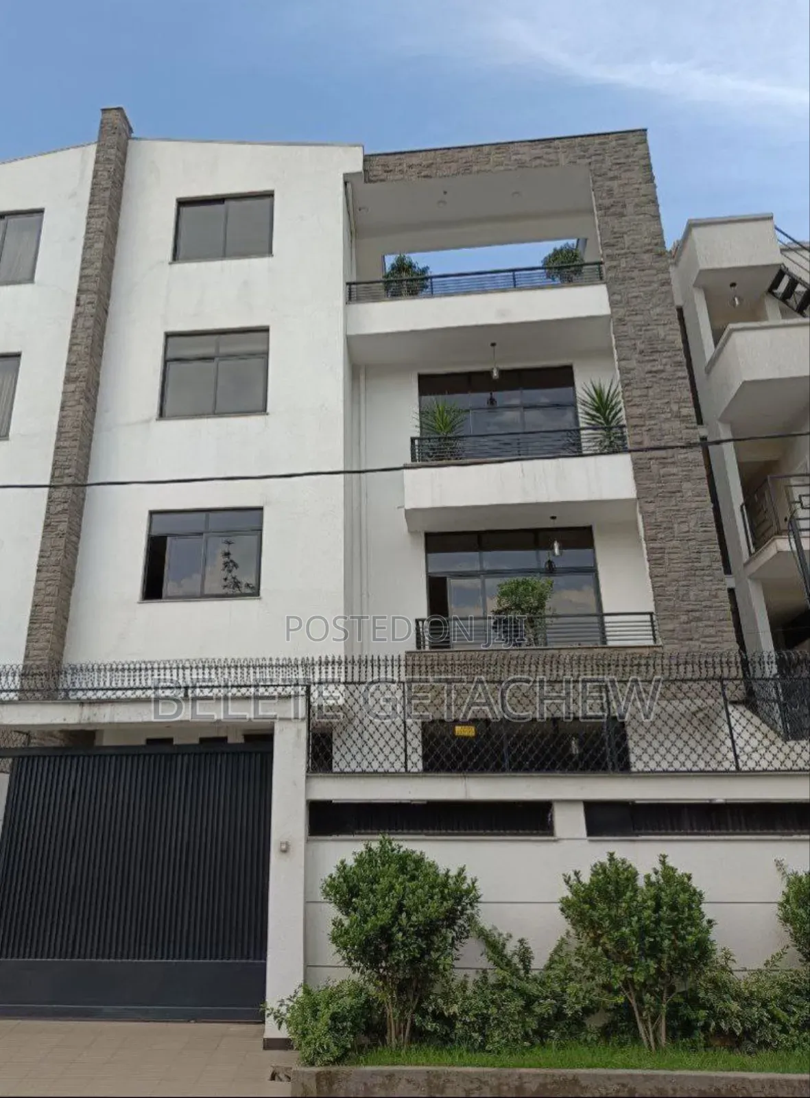 8bdrm House in Lebu, G+3 Luxury, Nifas Silk-Lafto for sale