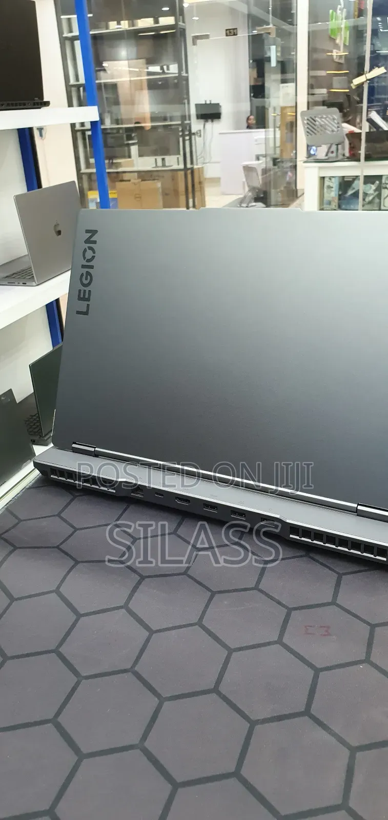 New Lenovo Legion Y7000P IRX9 Gaming Laptop 24GB Intel Core I7 512GB