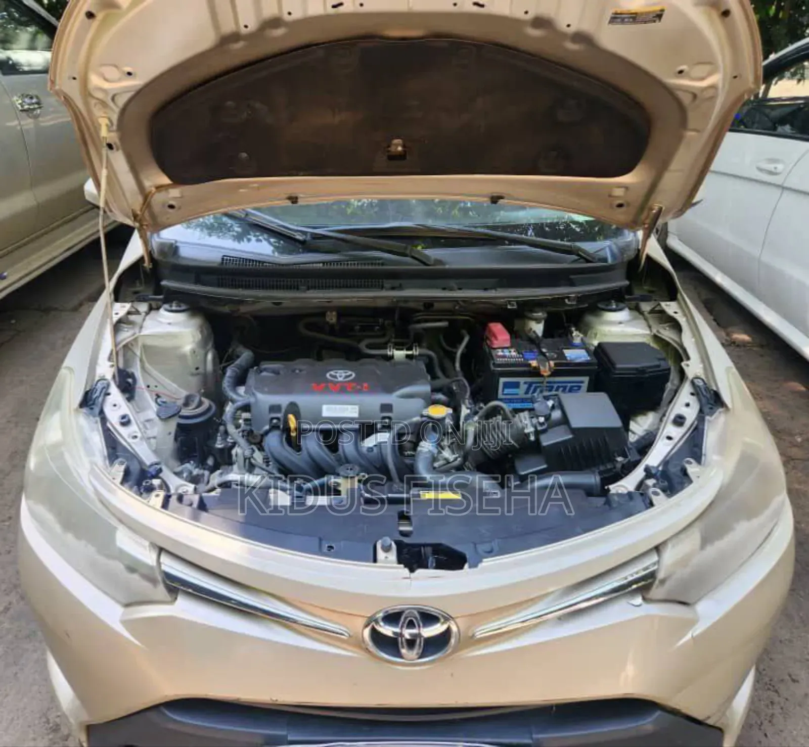 Toyota Yaris 2016 Gold