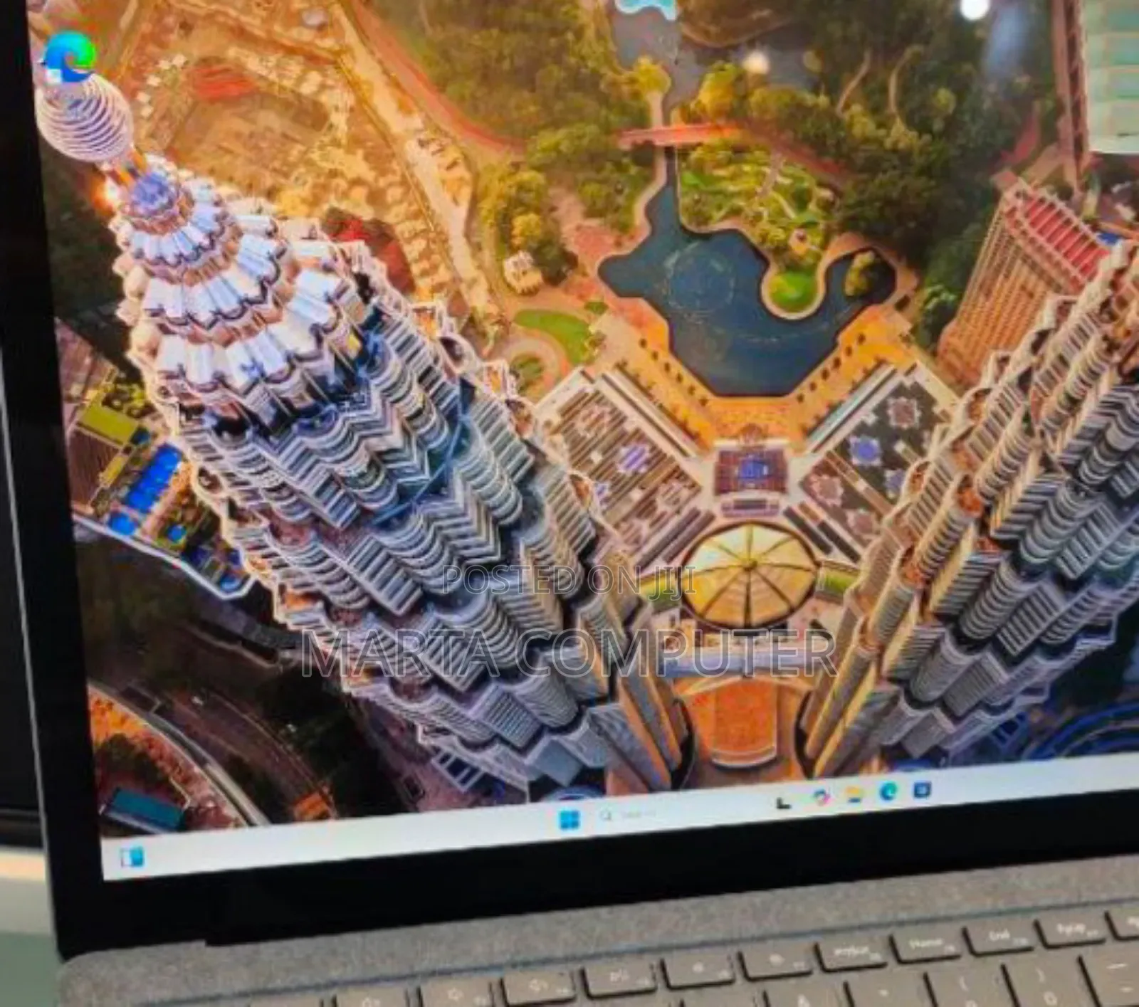 New Laptop Microsoft Surface Laptop 4 16GB Intel Core I7 SSD 512GB