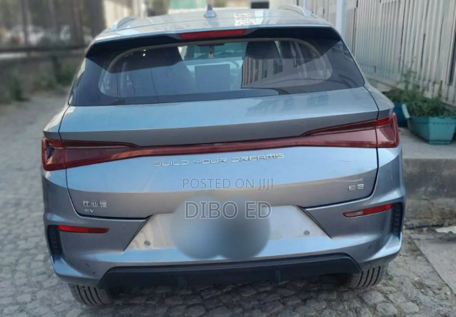 BYD E2 43 kWh 94 hp FWD 2024 Gray