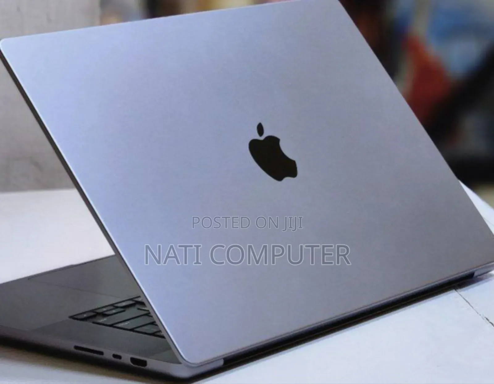 New Laptop Apple MacBook Pro 2021 M1 32GB Apple M1 Pro SSD 512GB