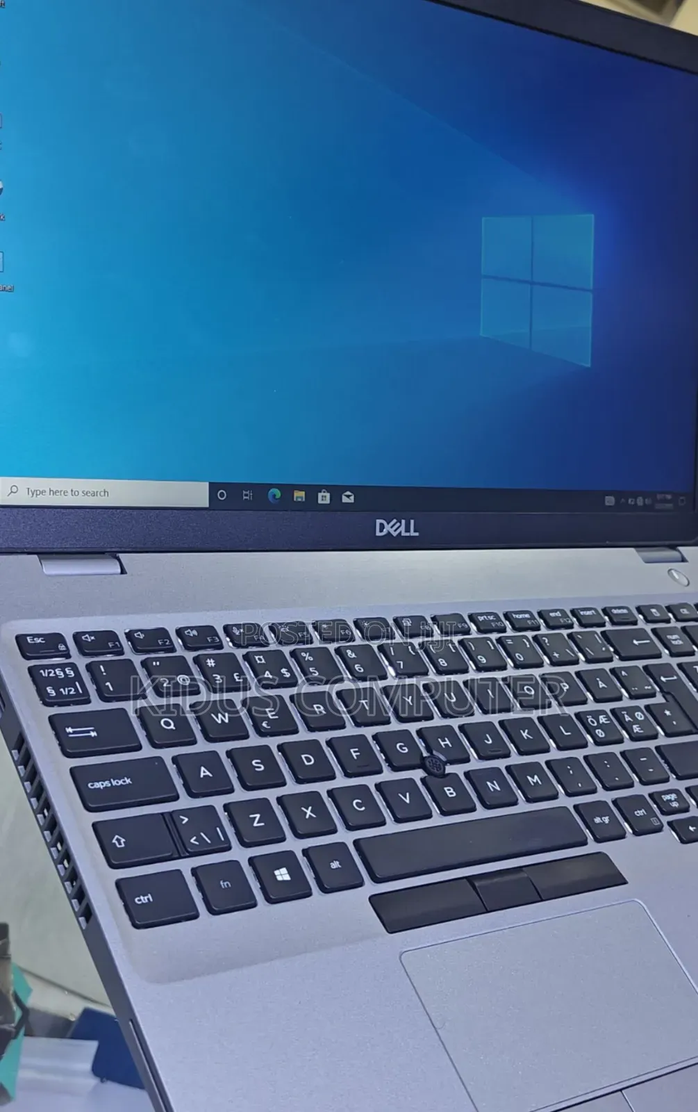 New Laptop Dell Latitude 5310 8GB Intel Core I5 SSD 256GB