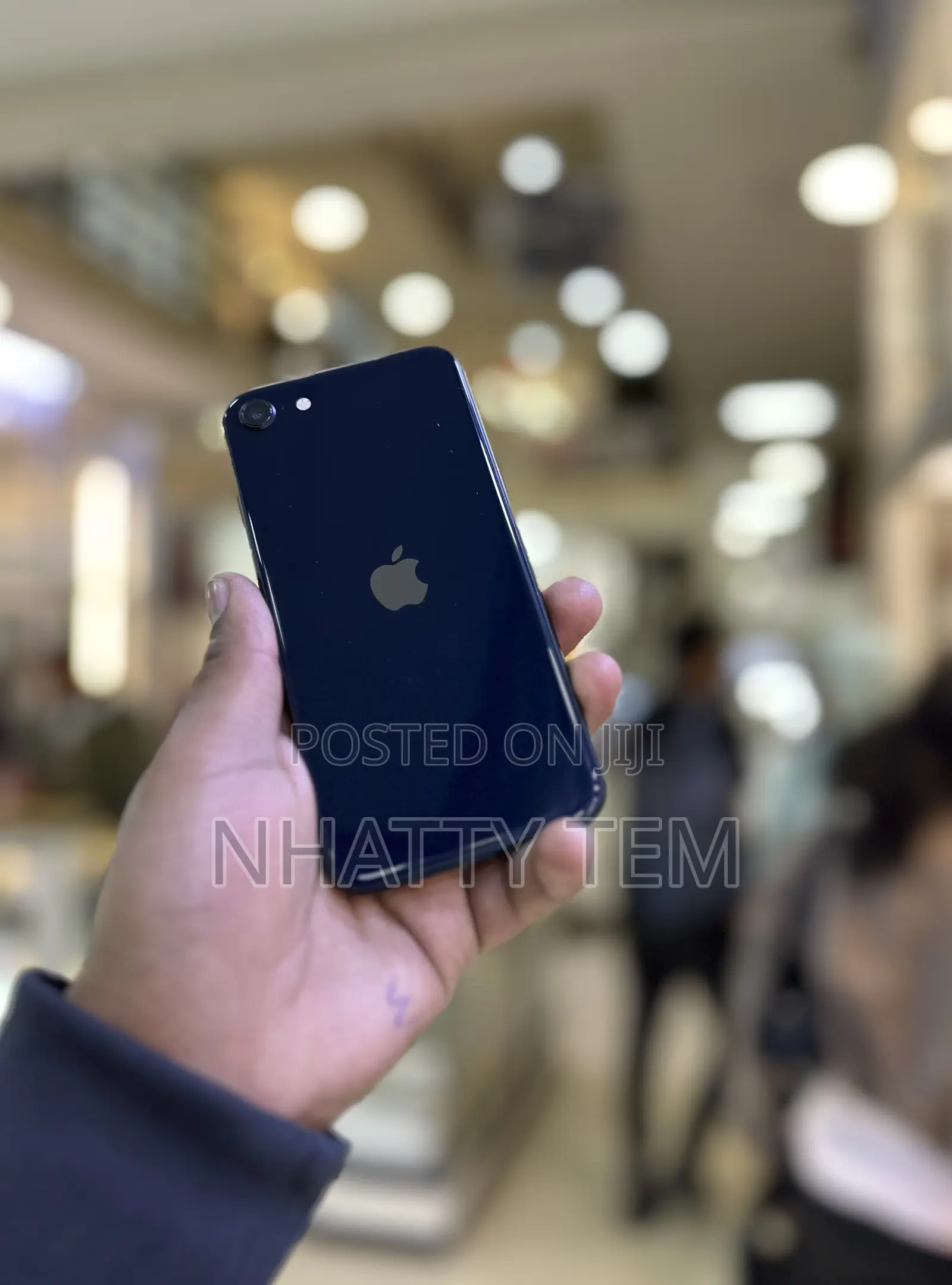 New Apple iPhone SE (2022) 64 GB Black