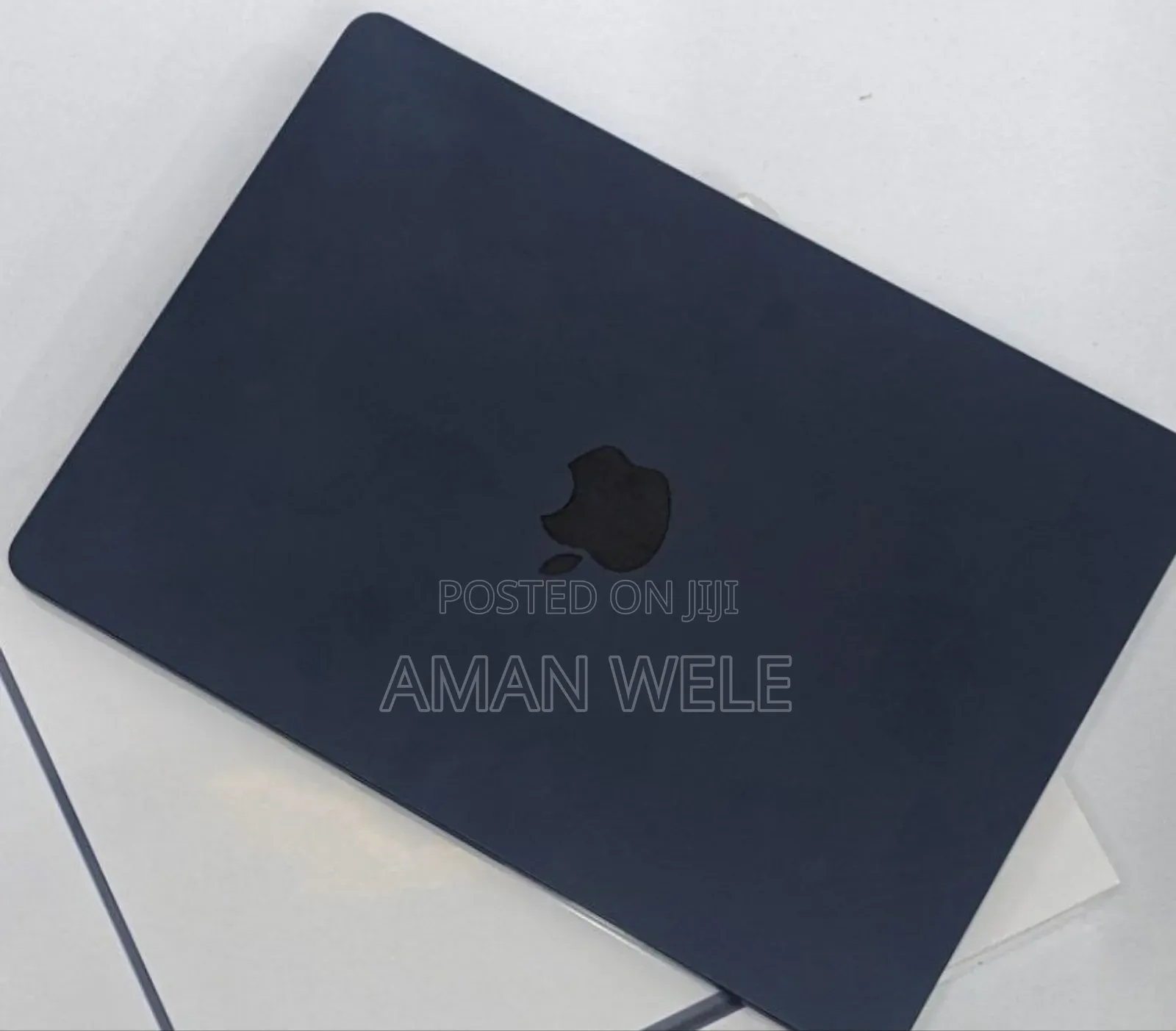 New Laptop Apple MacBook Air 2022 M2 8GB Apple M2 SSD 512GB