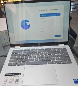 New Laptop HP OmniBook 5 14" 16GB Intel Core 5 SSD 512GB