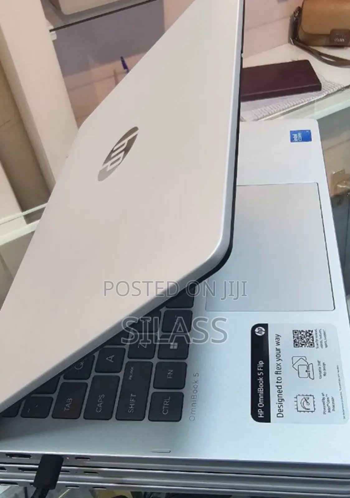 New Laptop HP OmniBook 5 14" 16GB Intel Core 5 SSD 512GB