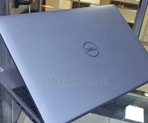 New Laptop Dell G15 5511 8GB Intel Core I5 SSD 256GB