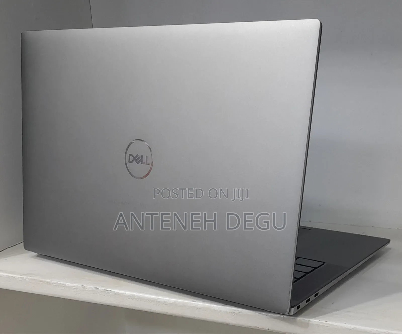 New Laptop Dell Precision 5540 16GB Intel Core I9 SSD 512GB