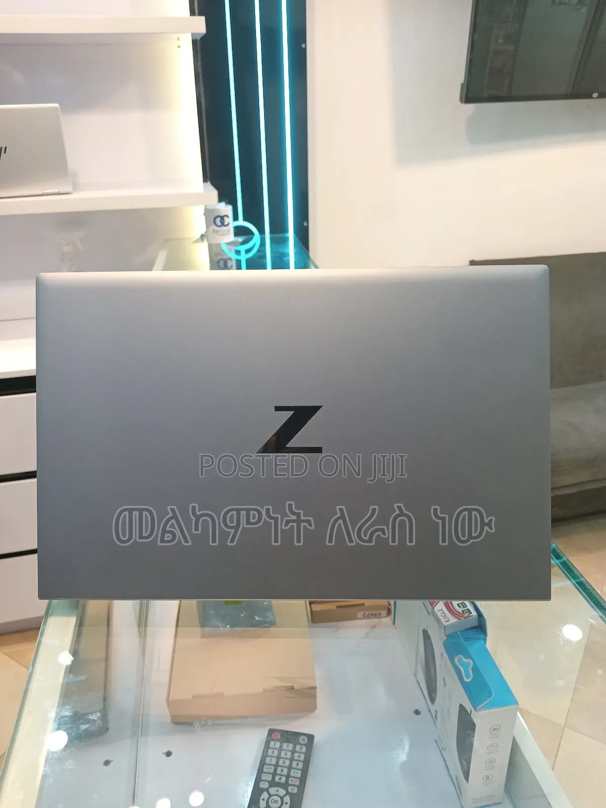 New Laptop HP ZBook Firefly 15 G7 16GB Intel Core I7 SSD 512GB