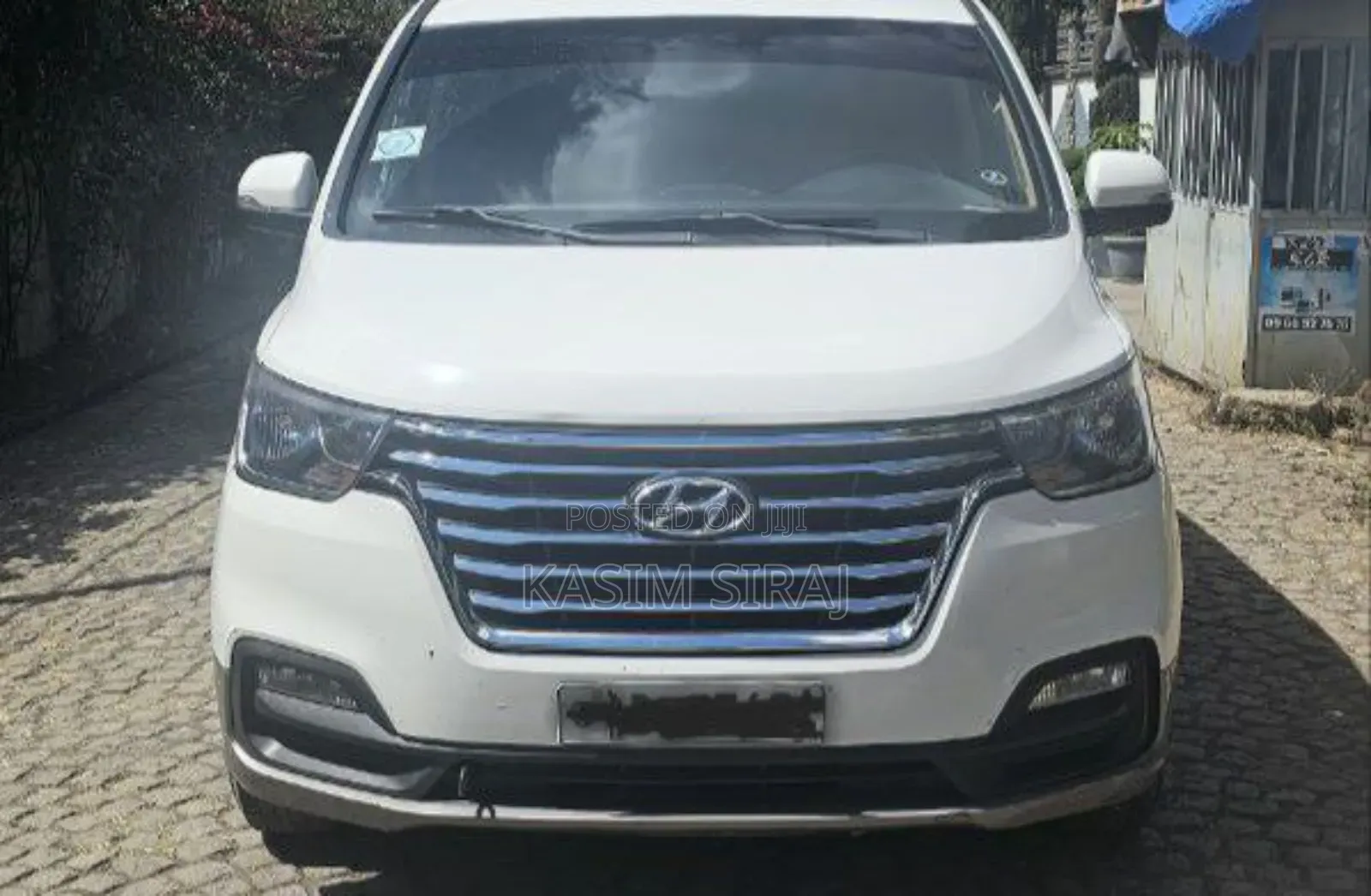 Hyundai H1 2021 White