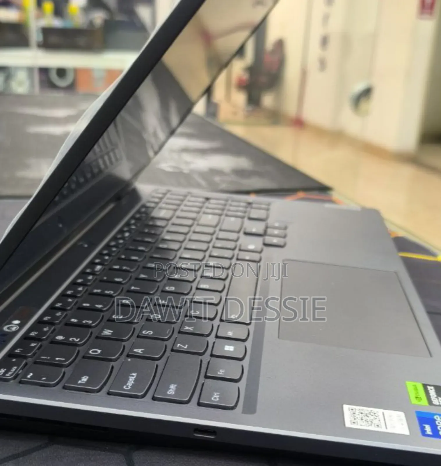New Laptop Lenovo 24GB Intel Core I7 SSD 512GB