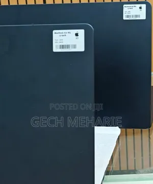 New Laptop Apple MacBook Pro 2023 M3 14-Inch 8GB Apple M3 SSD 256GB