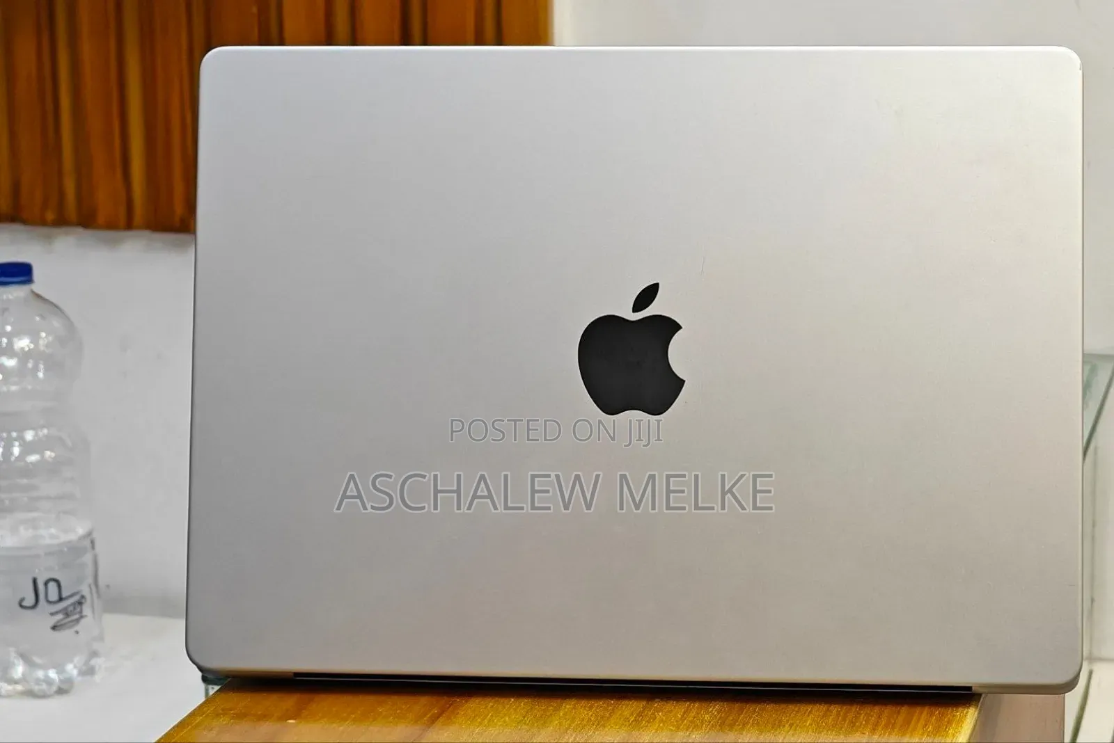 New Laptop Apple MacBook Pro 2021 M1 32GB Apple M1 Pro SSD 1T