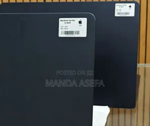 New Laptop Apple MacBook Air 8GB Apple M3 SSD 256GB