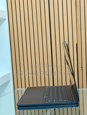 New Laptop Apple MacBook Air 2024 M3 13-Inch 8GB Apple M3 SSD 256GB