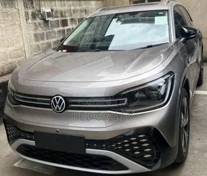 Photo - New Volkswagen ID.6 2024 Brown