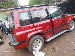 Suzuki Vitara 1997 Red
