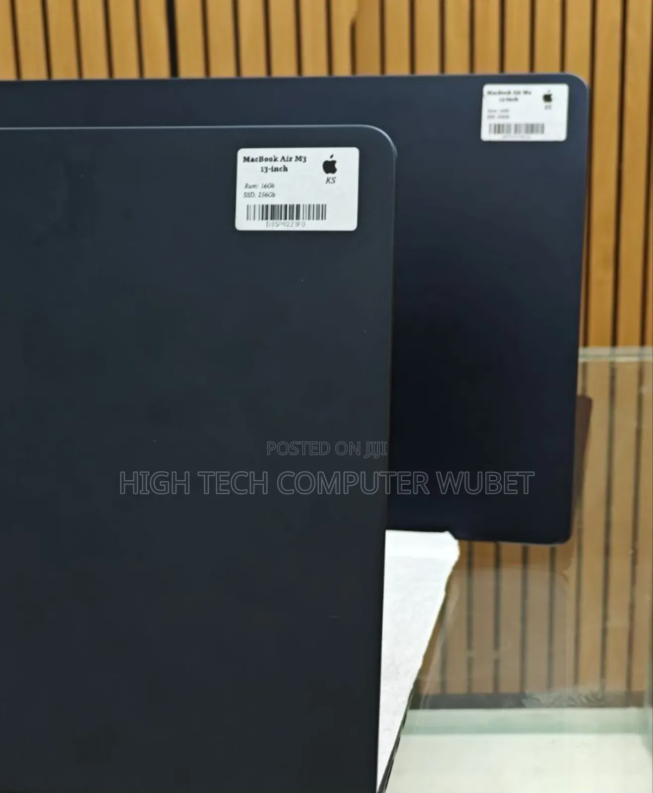 New Apple MacBook Air 2024 M3 13-Inch 8GB Intel Core M3 SSD 256GB