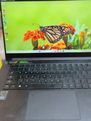 Photo - New Laptop Razer Blade 16GB Intel Core i7 SSD 512GB