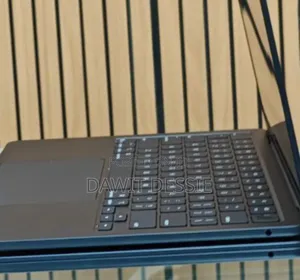 Photo - New Laptop Apple MacBook Air 2024 M3 13-Inch 8GB Apple M3 SSD 256GB