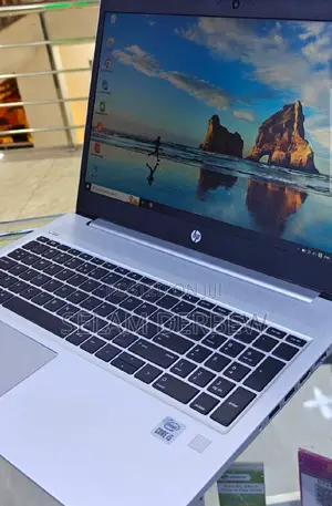 New Laptop HP ProBook 450 G7 8GB Intel Core I5 SSD 256GB