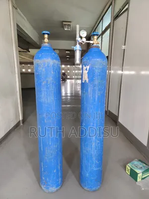 Photo - Oxygen Tank骭又oxygen Cylinder With Gauge in Ethiopia鮫魚oxygen Tank New