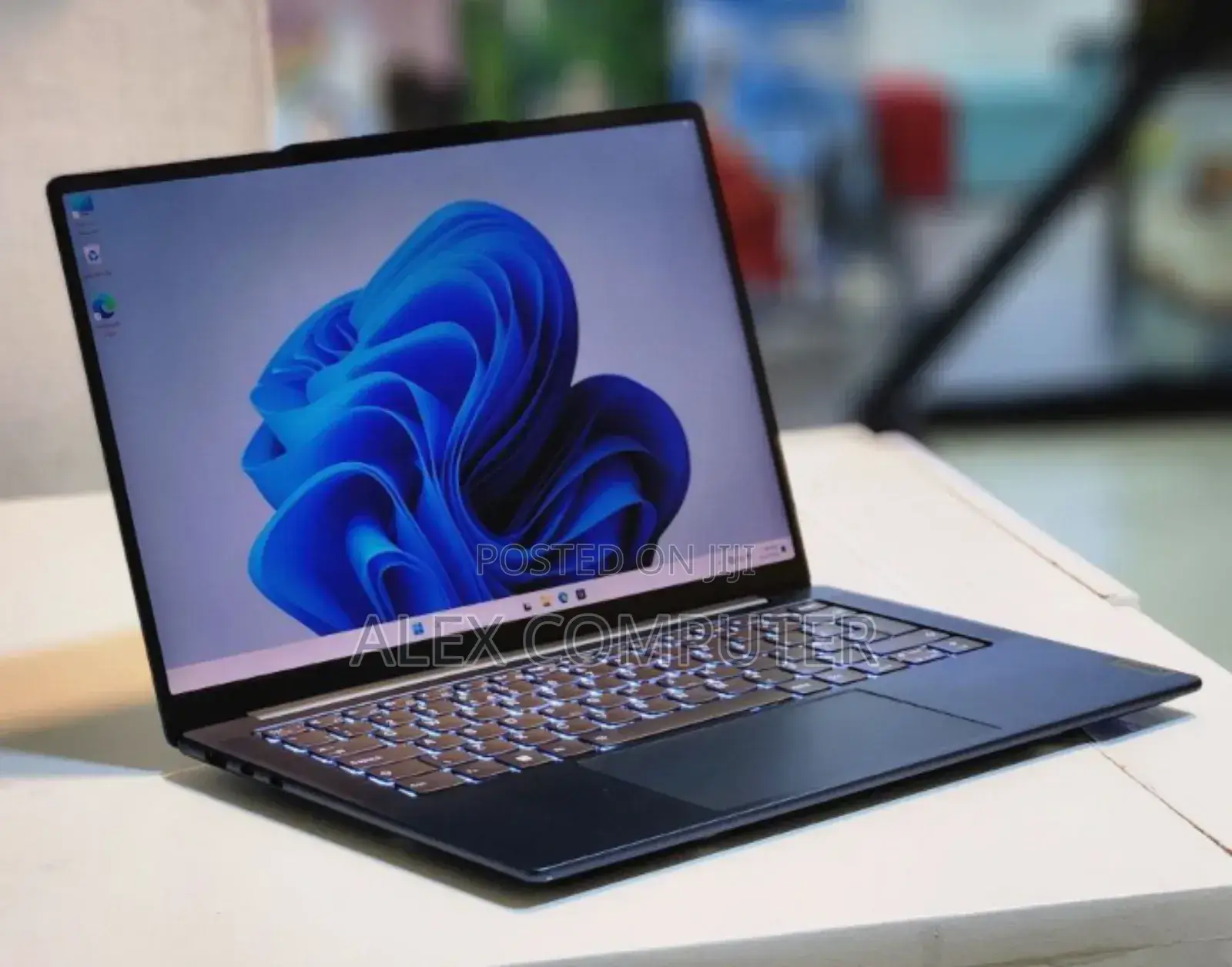 New Laptop Lenovo 16GB Intel Core I7 SSD 1T