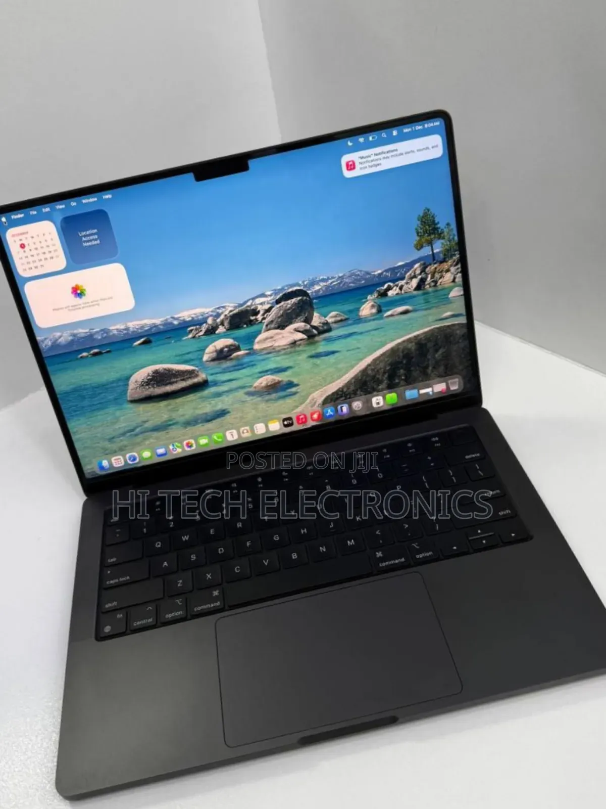 New Laptop Apple MacBook Pro 2024 M4 14-Inch 8GB Apple M4 SSD 512GB