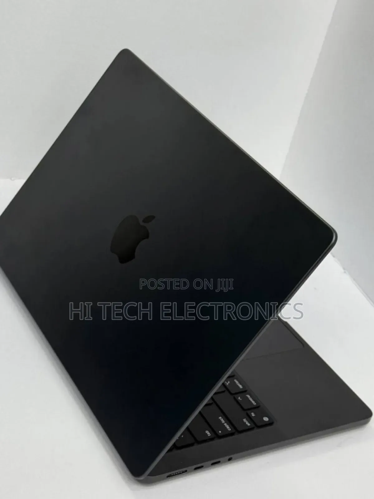 New Laptop Apple MacBook Pro 2024 M4 14-Inch 8GB Apple M4 SSD 512GB