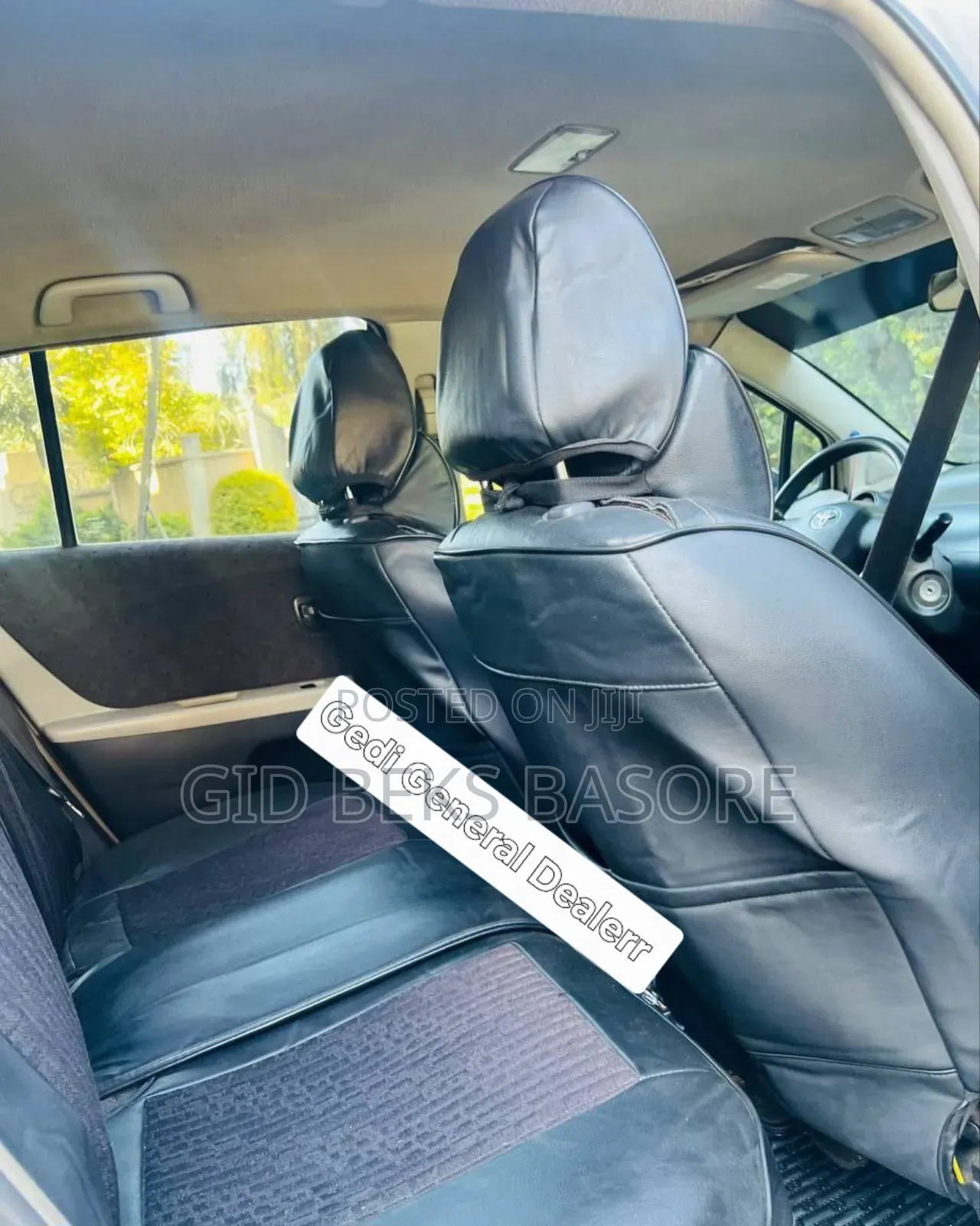 Toyota Platz 2003 Silver