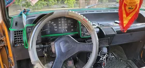 Fiat Uno 1983 Orange