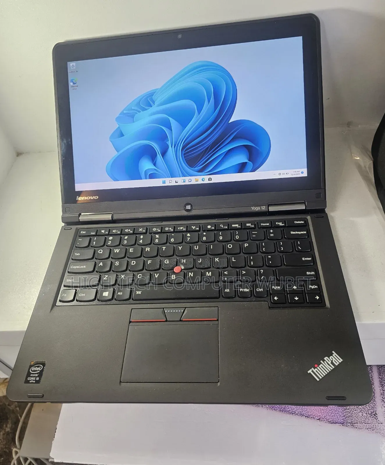 New Laptop Lenovo IdeaPad Yoga 13 8GB Intel Core I5 SSD 256GB