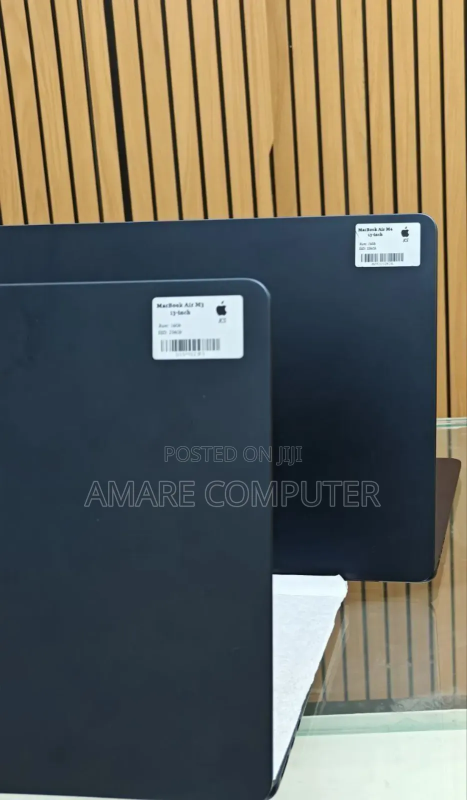 New Laptop Apple MacBook Air 2024 M3 13-Inch 8GB Apple M3 SSD 256GB