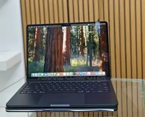 New Laptop Apple MacBook Air 2024 M3 13-Inch 8GB Apple M3 SSD 256GB