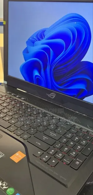 New Laptop Asus ROG Strix G15 16GB Intel Core I7 HDD+SSD 1T