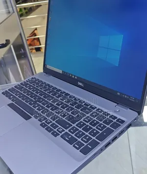 New Laptop Dell 8GB Intel Core I5 SSD 256GB